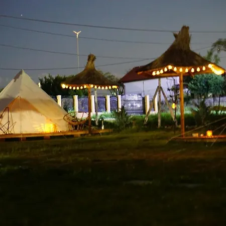 Luna Glamping אוהל מפואר טוזלה