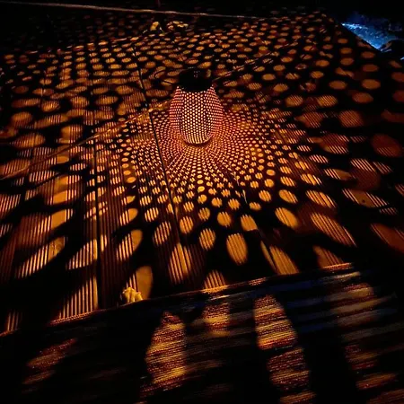 Luna Glamping خيمة فخمة توزلا