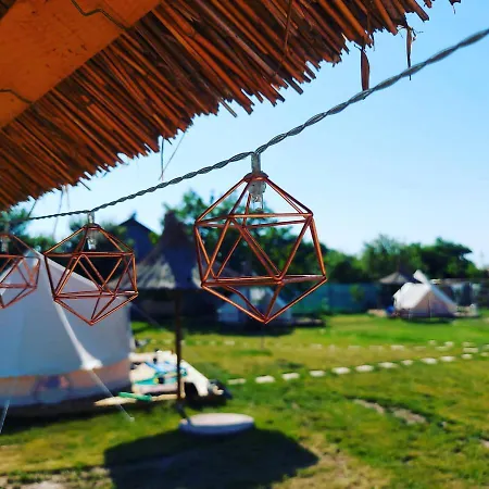 Luna Glamping *