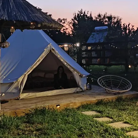 Luna Glamping خيمة فخمة توزلا