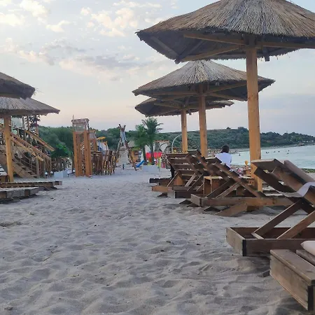 Luna Glamping Luxe tent Tuzla